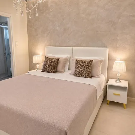 Διαμέρισμα Chrissi-renovated 2026, Just 20m From The Σκάλα Σωτήρος