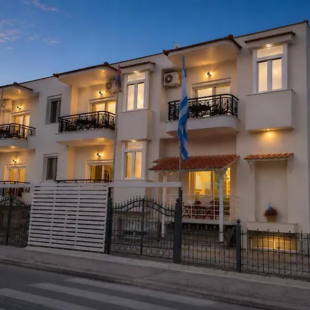 Chrissi-renovated 2026, Just 20m From The Apartment
